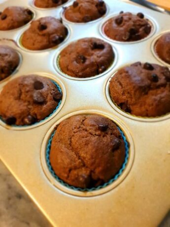 choc-muffins-in-tin